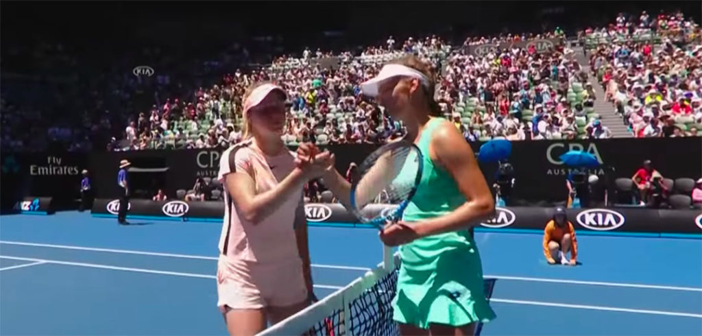 Elise Mertens en Elina Svitolina - © YouTube Australian Open