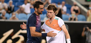 Andrey Rublev en Marin Cilic op de Australian Open van 2022 - © Morgan Hancock (Tennis Australia)