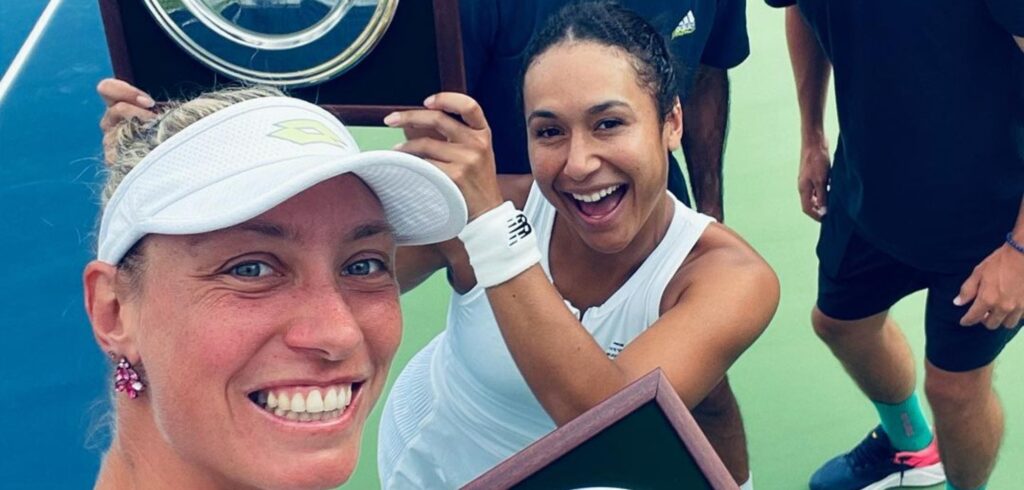 Yanina Wickmayer en Heather Watson - © Yanina Wickmayer (Instagram)