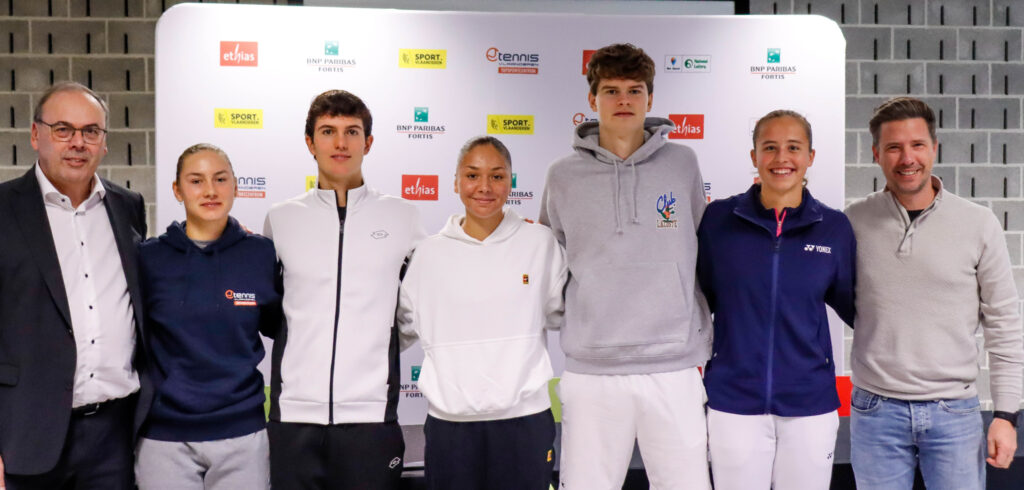 Amelia Waligora, Gilles-Arnaud Bailly, Sofia Costoulas, Alexander Blockx en Hanne Vandewinkel - © Leo Stolck (Tennisplaza)