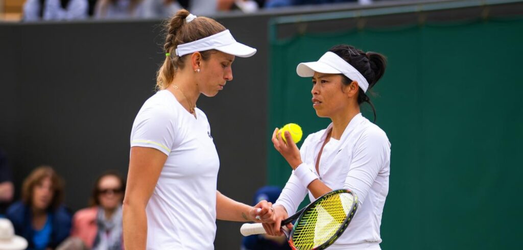 Elise Mertens en Su-Wei Hsieh - © Jimmie48 Tennis Photography