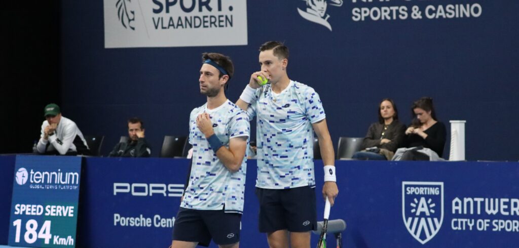 Sander Gillé en Joran Vliegen - © Betty Stolck (Tennisplaza)