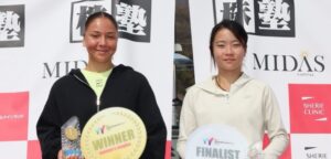 Sofia Costoulas en Ma Yexin - © kofuopen (Instagram)